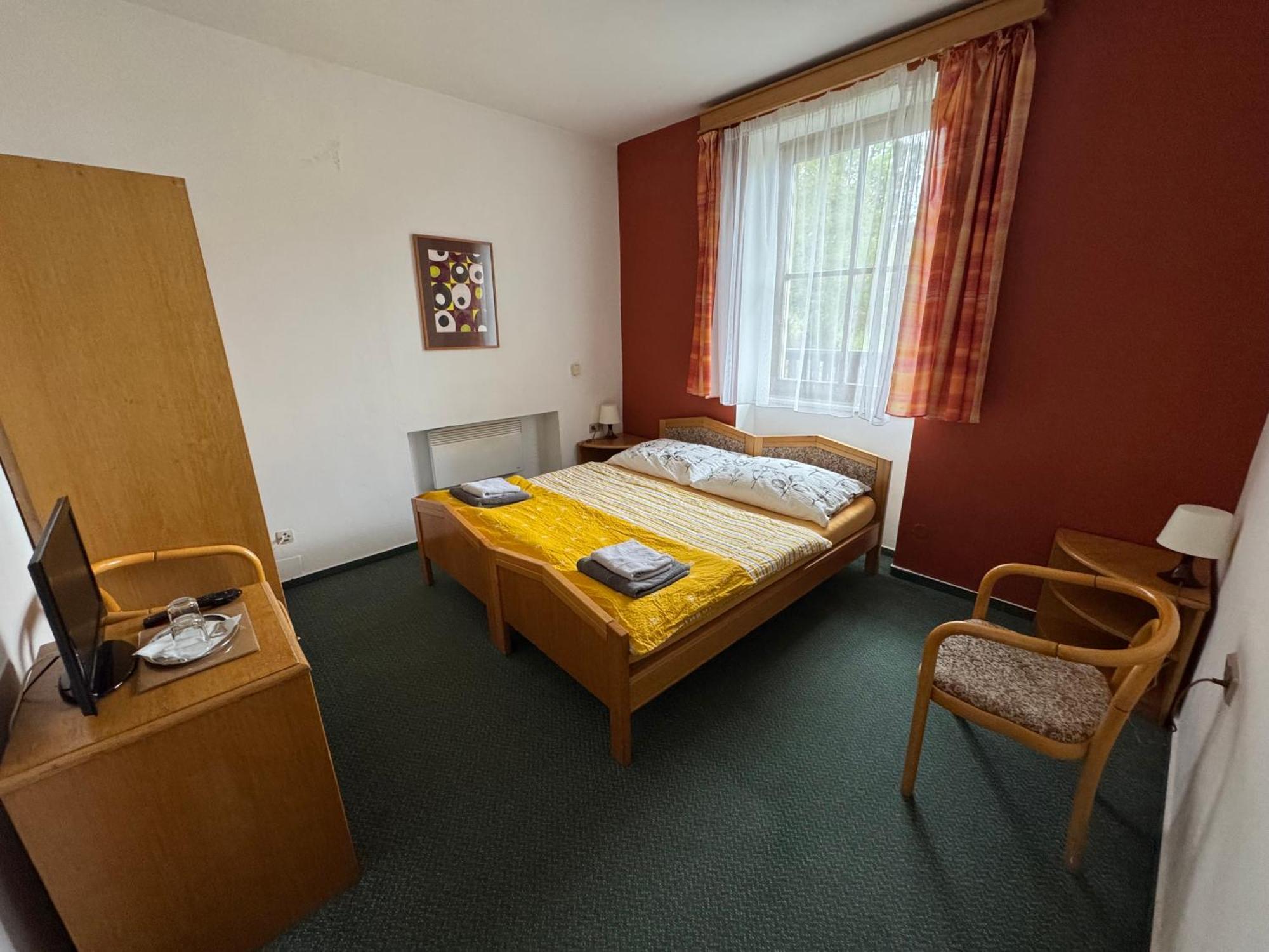 Hotel Lucni Dum Janské Lázně Habitación foto