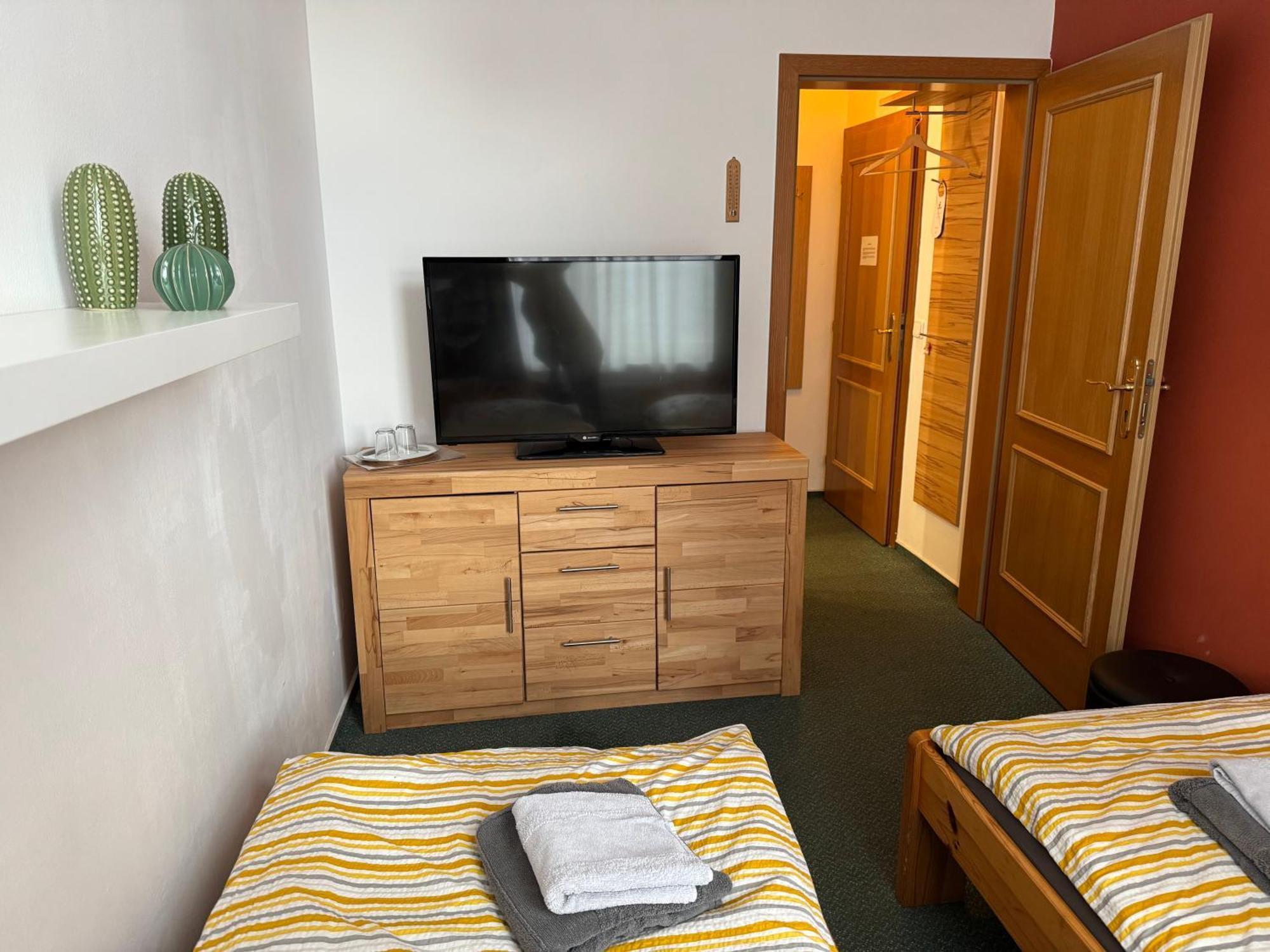Hotel Lucni Dum Janské Lázně Habitación foto